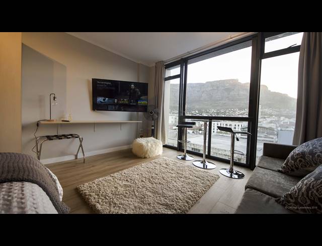 1 BEDROOM APARTMENT TO LET IN CAPE TOWN CITY CENTRE